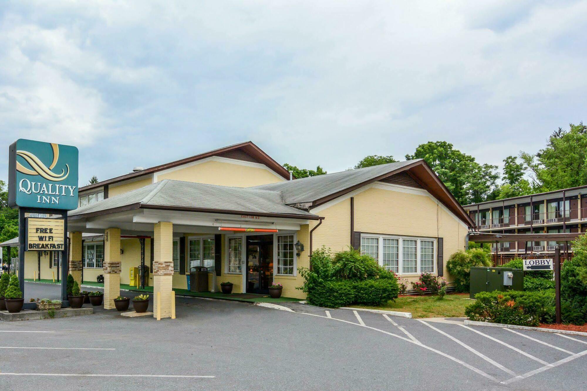 Baymont By Wyndham Front Royal Near Shenandoah National Park Ξενοδοχείο Εξωτερικό φωτογραφία
